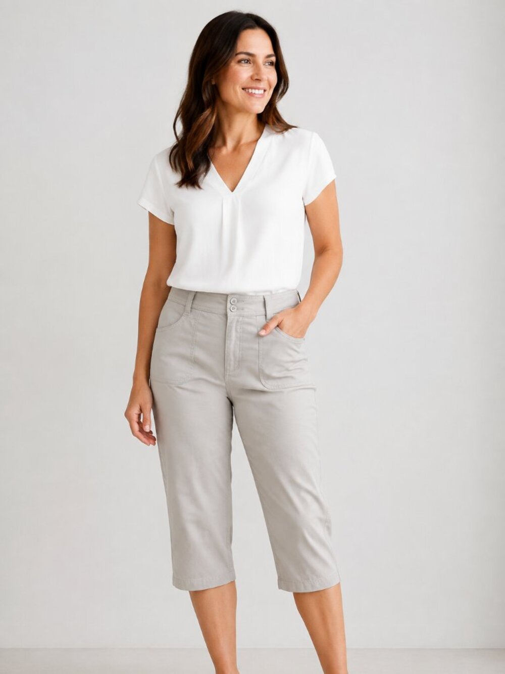 Sonoma Lifestyle Khaki Capri's